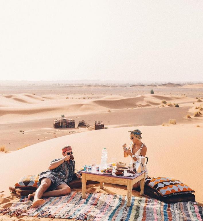 Merzouga Sahara Luxury Camp מראה חיצוני תמונה