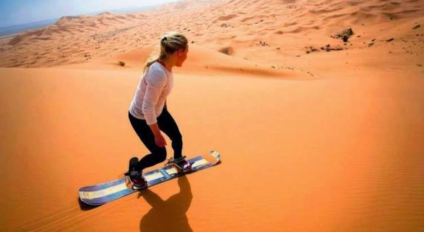 Merzouga Sahara Luxury Camp מראה חיצוני תמונה