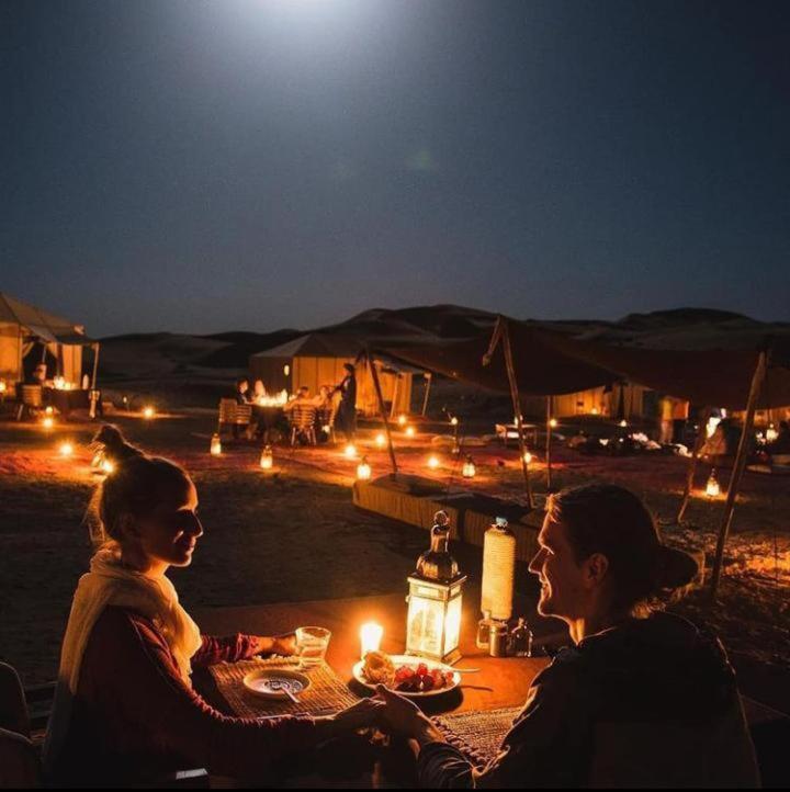 Merzouga Sahara Luxury Camp מראה חיצוני תמונה