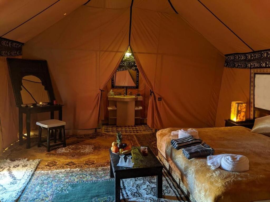 Merzouga Sahara Luxury Camp מראה חיצוני תמונה