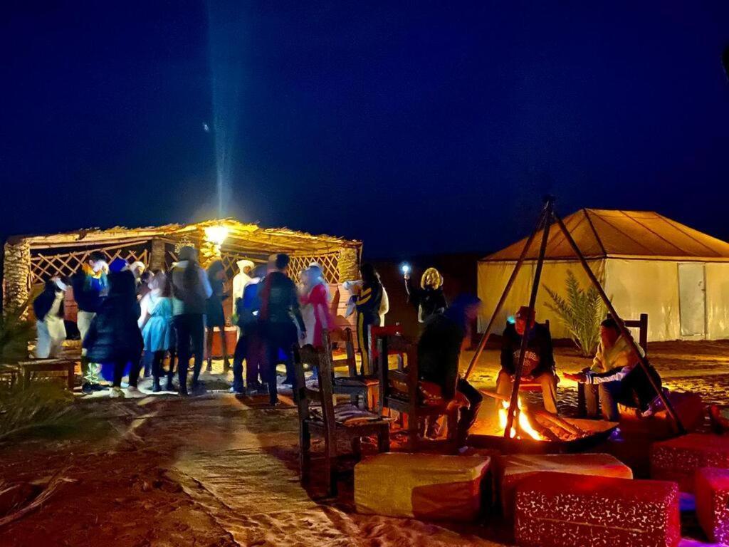 Merzouga Sahara Luxury Camp מראה חיצוני תמונה